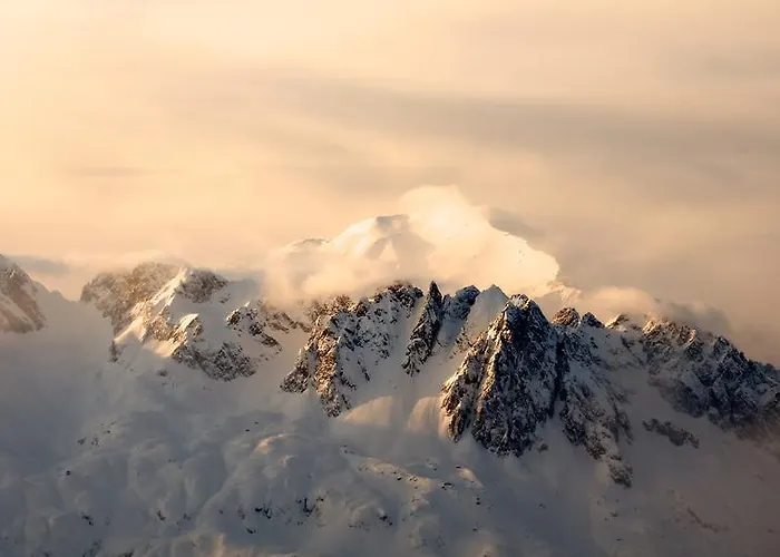 Courmayeur Apartment